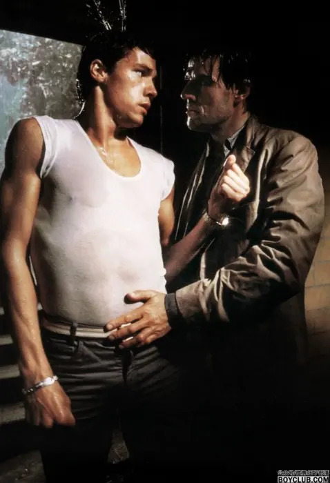 双性恋高分电影： 第四个男人 De vierde man (1983) 范霍文的奇情H暴就是好看！VIP中文在线看