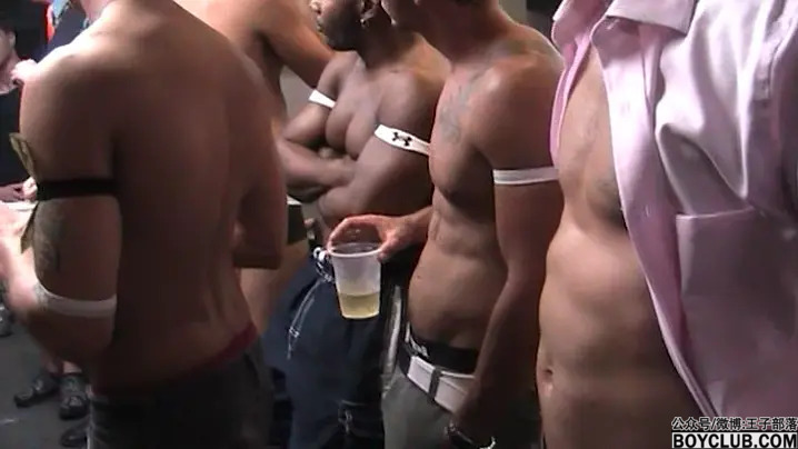 纪录片：男性脱衣舞者 All Male, All Nude  VIP在线看！
